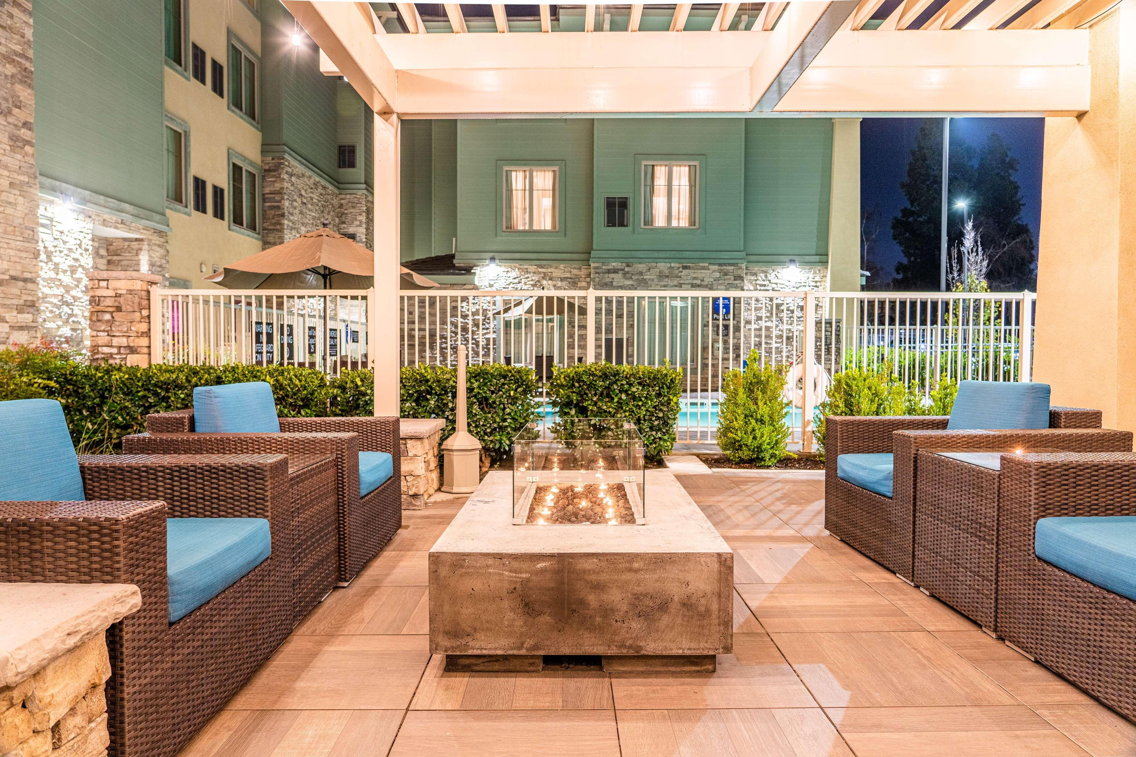 Homewood Suites By Hilton Pleasant Hill Concord Екстериор снимка