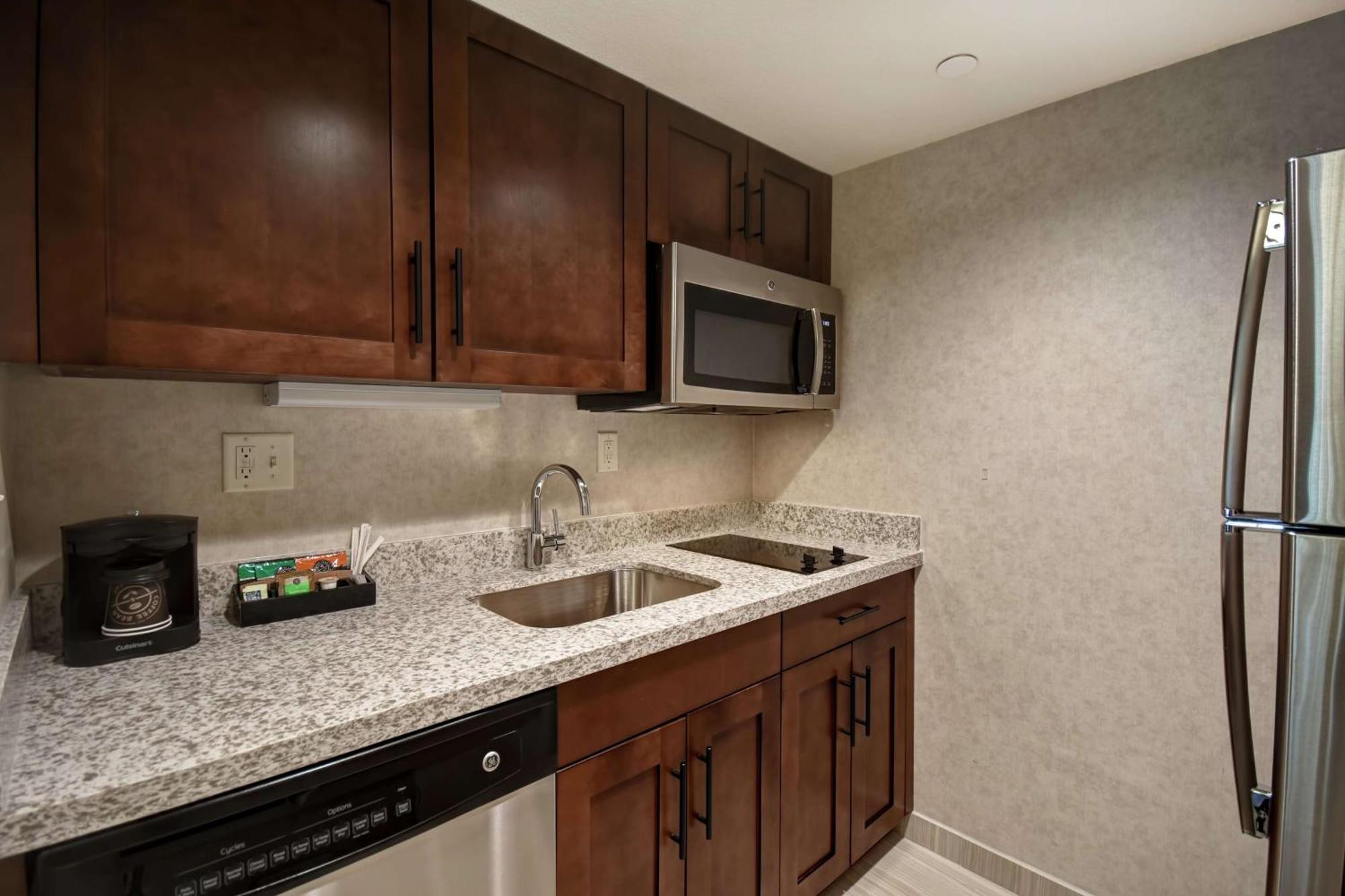 Homewood Suites By Hilton Pleasant Hill Concord Екстериор снимка