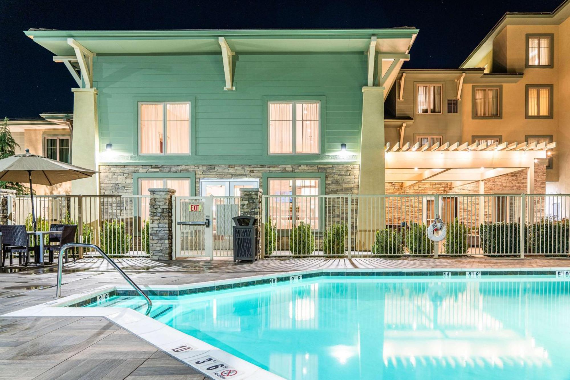 Homewood Suites By Hilton Pleasant Hill Concord Екстериор снимка